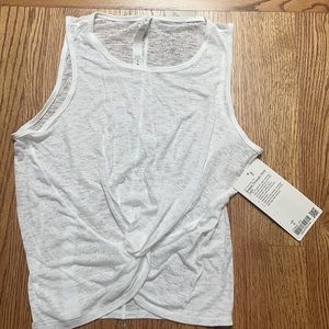 Lululemon crop top